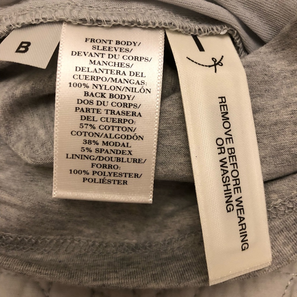Ann Taylor Women T shirt with silver sequin💥sals - Picture 5 of 5